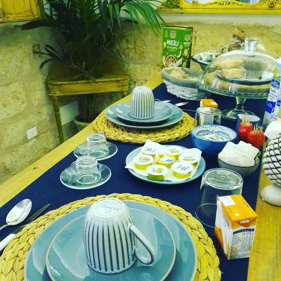 Bradamante Guest House Чинізі Екстер'єр фото